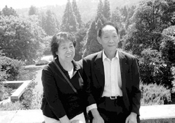 晚年的袁隆平和邓哲