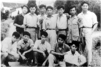 袁隆平被录取为飞行员